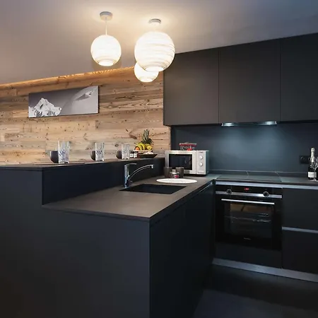 Superbe Duplex Au Pied Des Pistes - 8 Pers. - Fr-1-631-273 * Courchevel